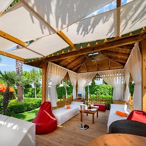 trendy-lara-hotel.allantalyahotels.org/