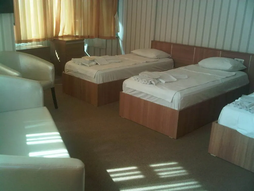 Omega Luxx Hotel İstanbul 3*,
